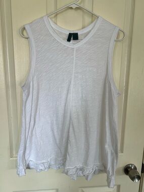 Anthropologie Left of Center White Ruffle Hem Tank Top Large Cotton Made USA